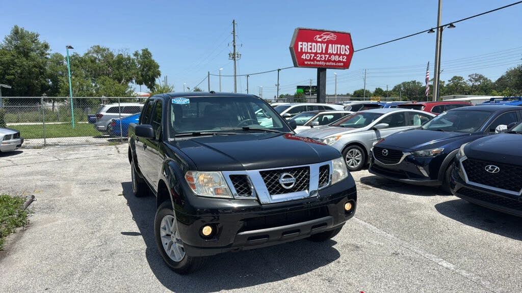 2016 Nissan Frontier SV Crew Cab 4WD