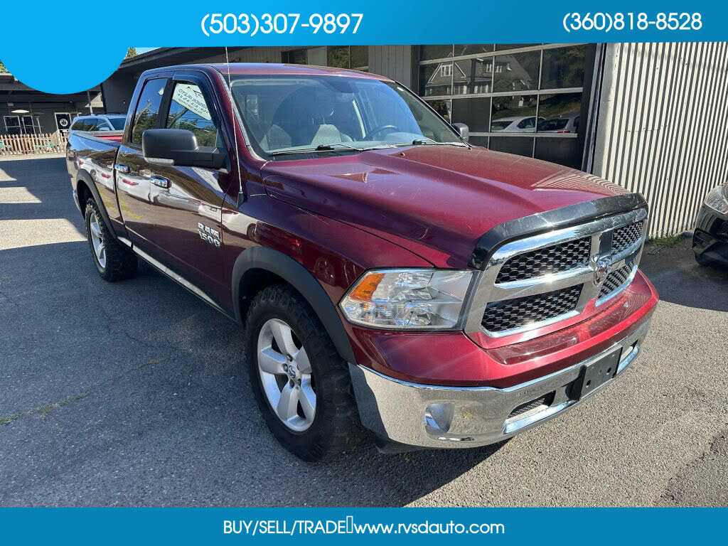 2016 RAM 1500 SLT Quad Cab 4WD