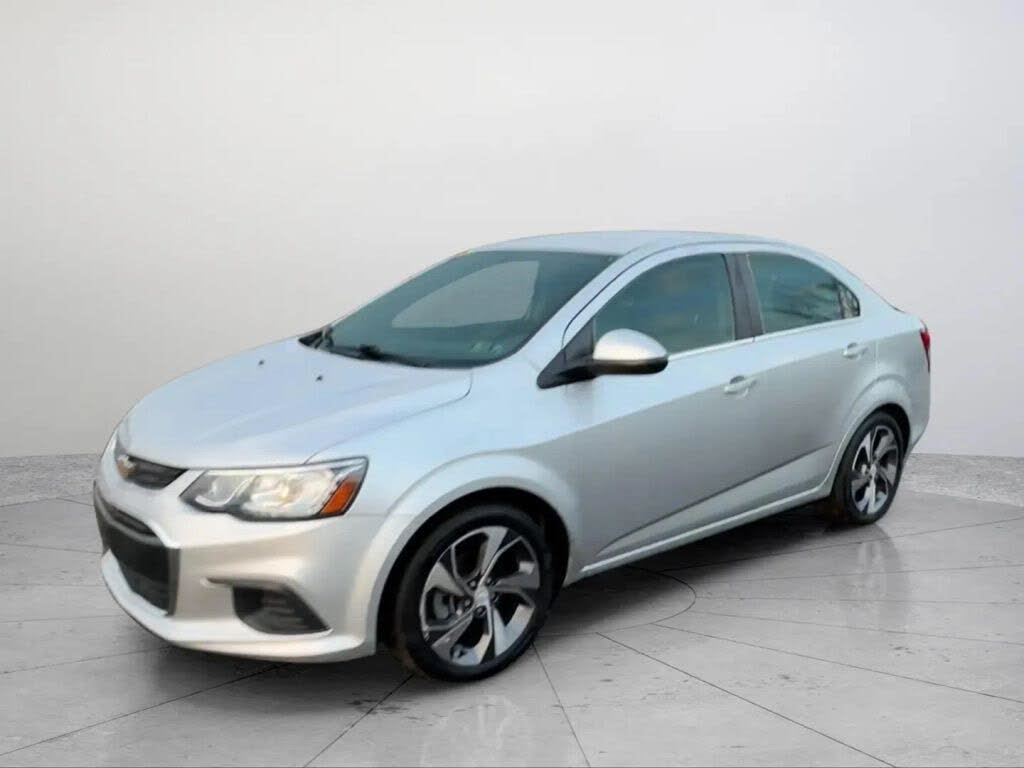 2017 Chevrolet Sonic Premier Sedan FWD