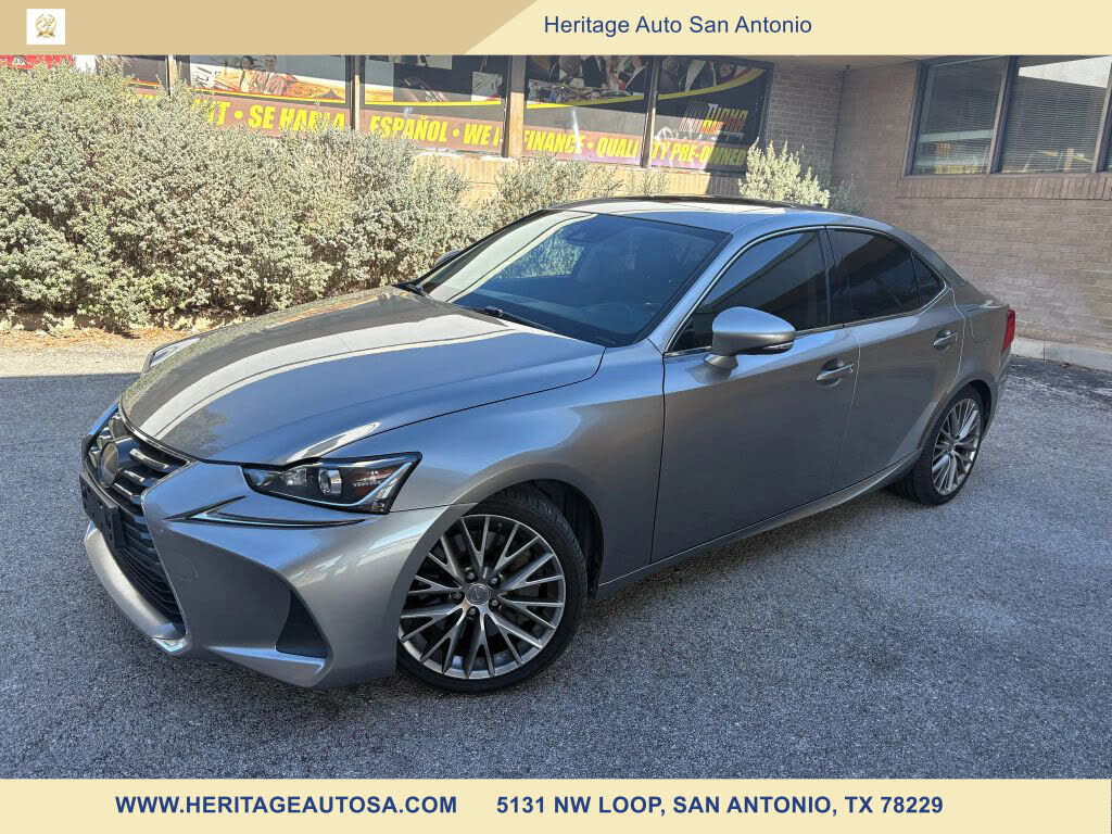 2017 Lexus IS 200t RWD