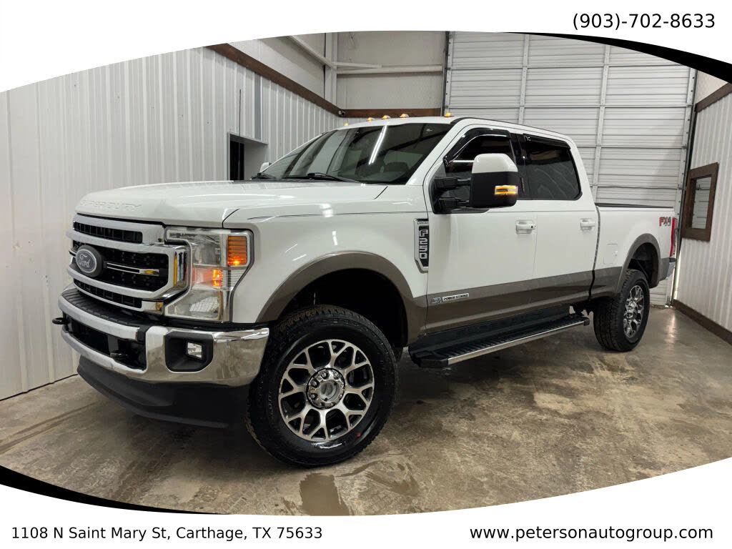 2022 Ford F-250 Super Duty Lariat Crew Cab 4WD