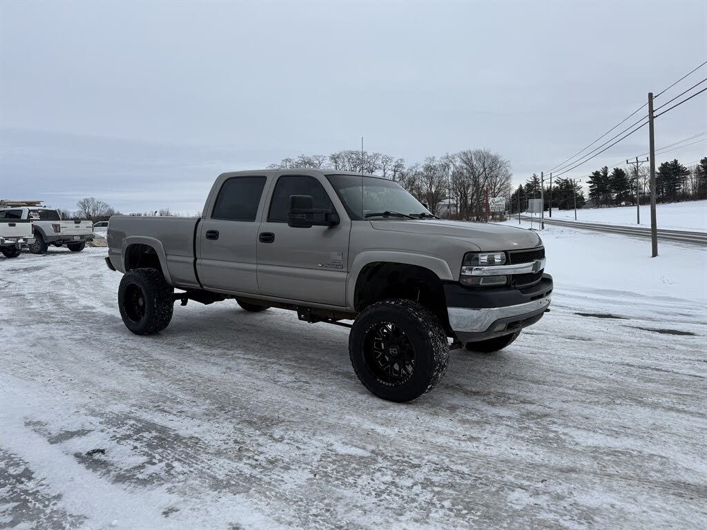 2002 Chevrolet Silverado 2500HD Crew Cab 4WD
