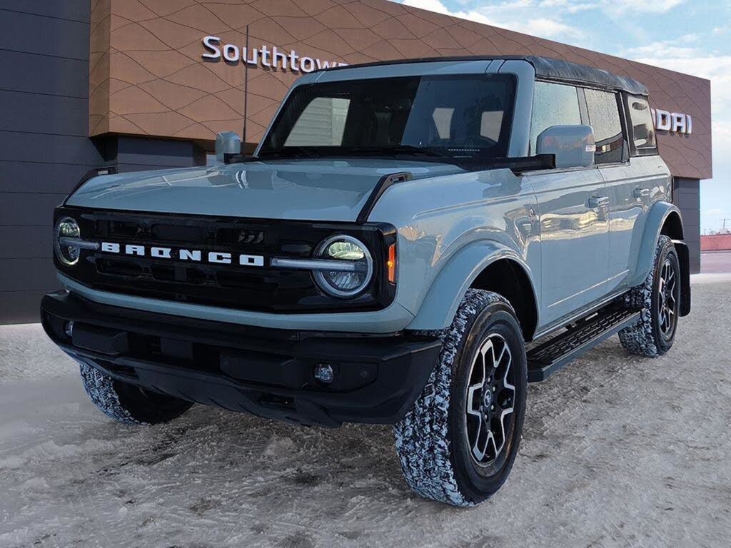 2023 Ford Bronco Outer Banks Advanced 4-Door 4WD