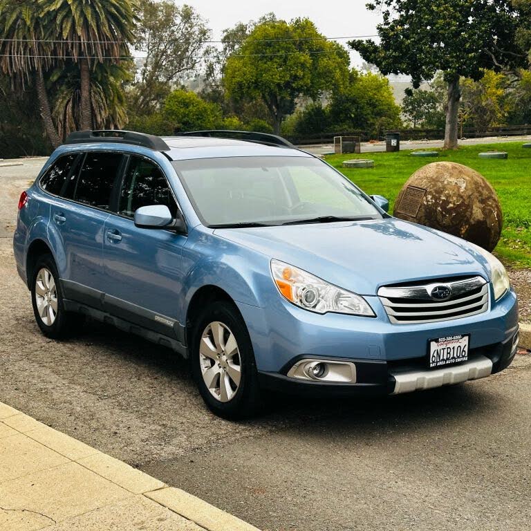 2011 Subaru Outback 3.6R Limited