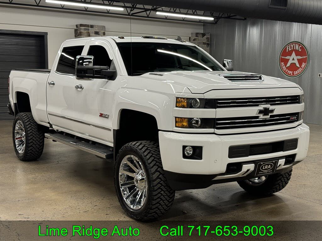2018 Chevrolet Silverado 2500HD LTZ Crew Cab 4WD