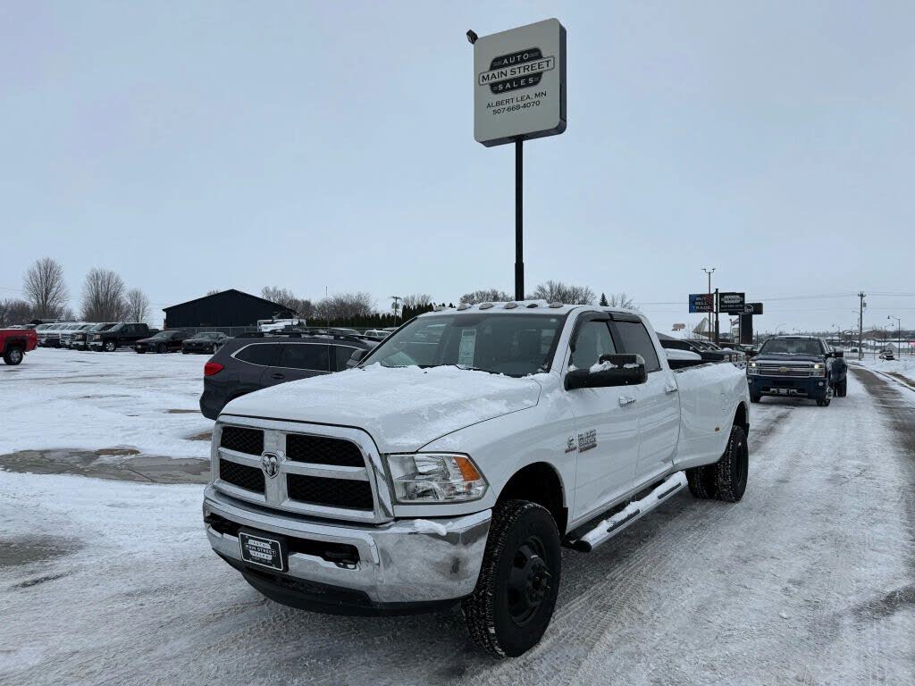 2018 RAM 3500 SLT Crew Cab LB DRW 4WD