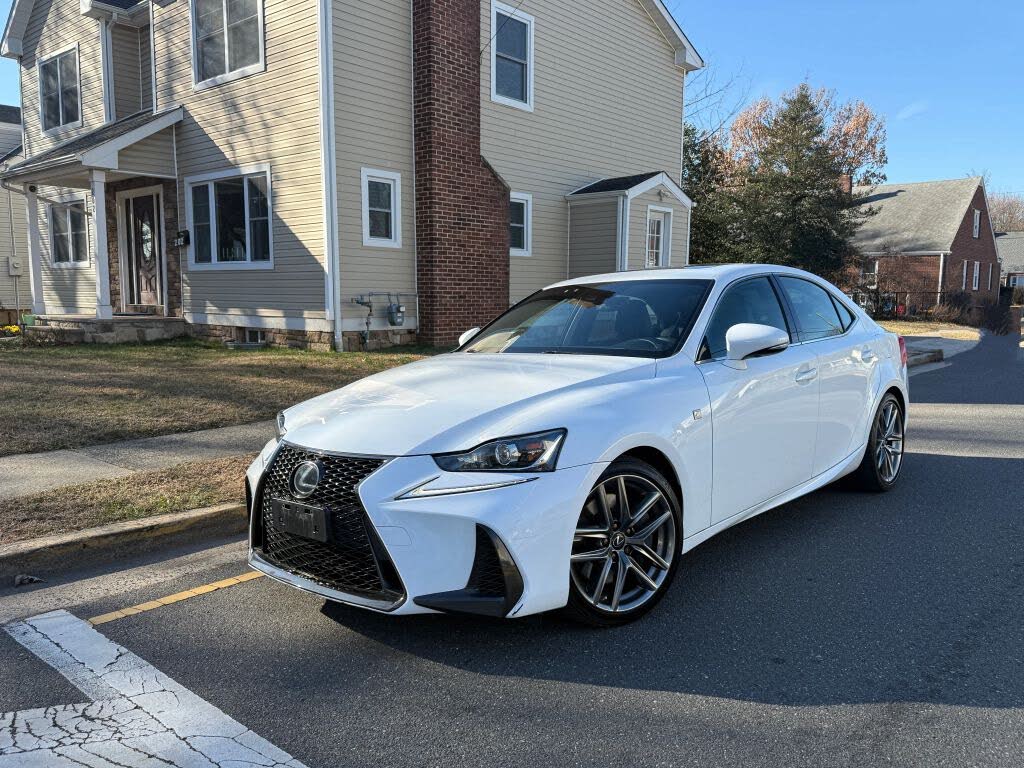 2019 Lexus IS 300 AWD