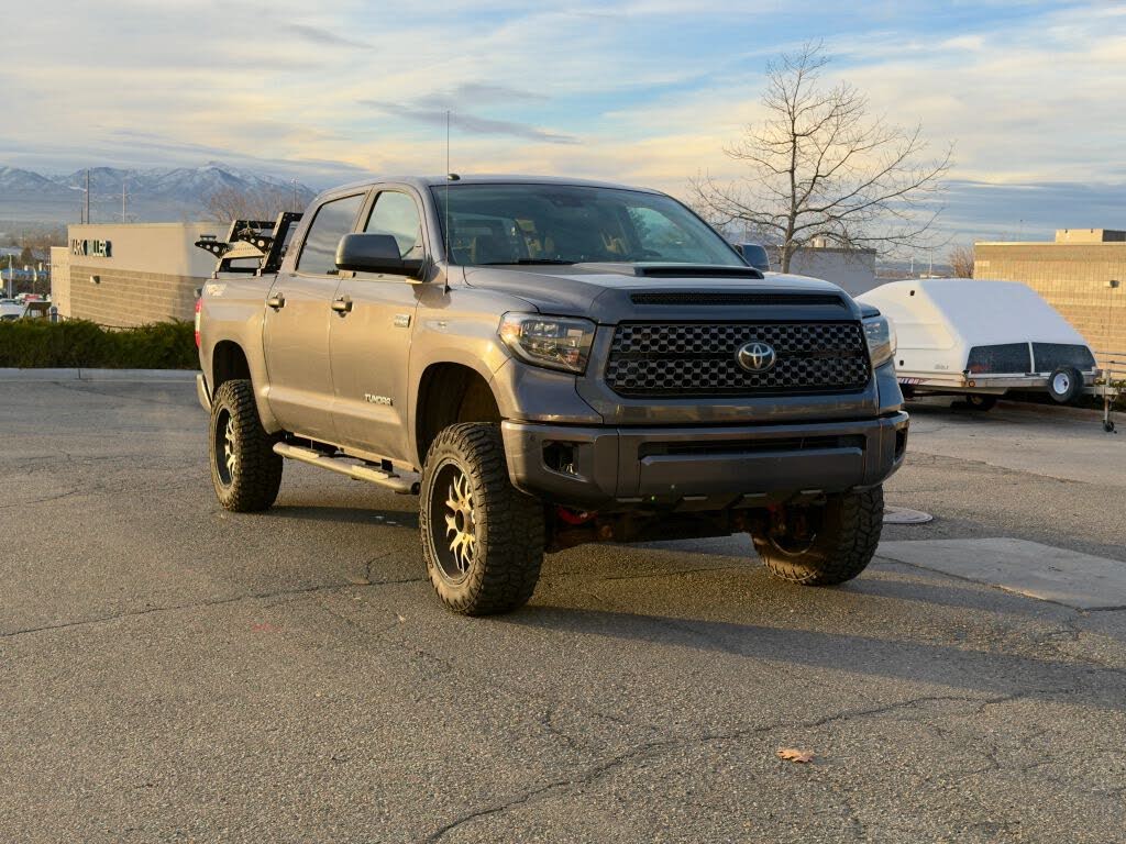 2019 Toyota Tundra SR5 CrewMax 5.7L 4WD