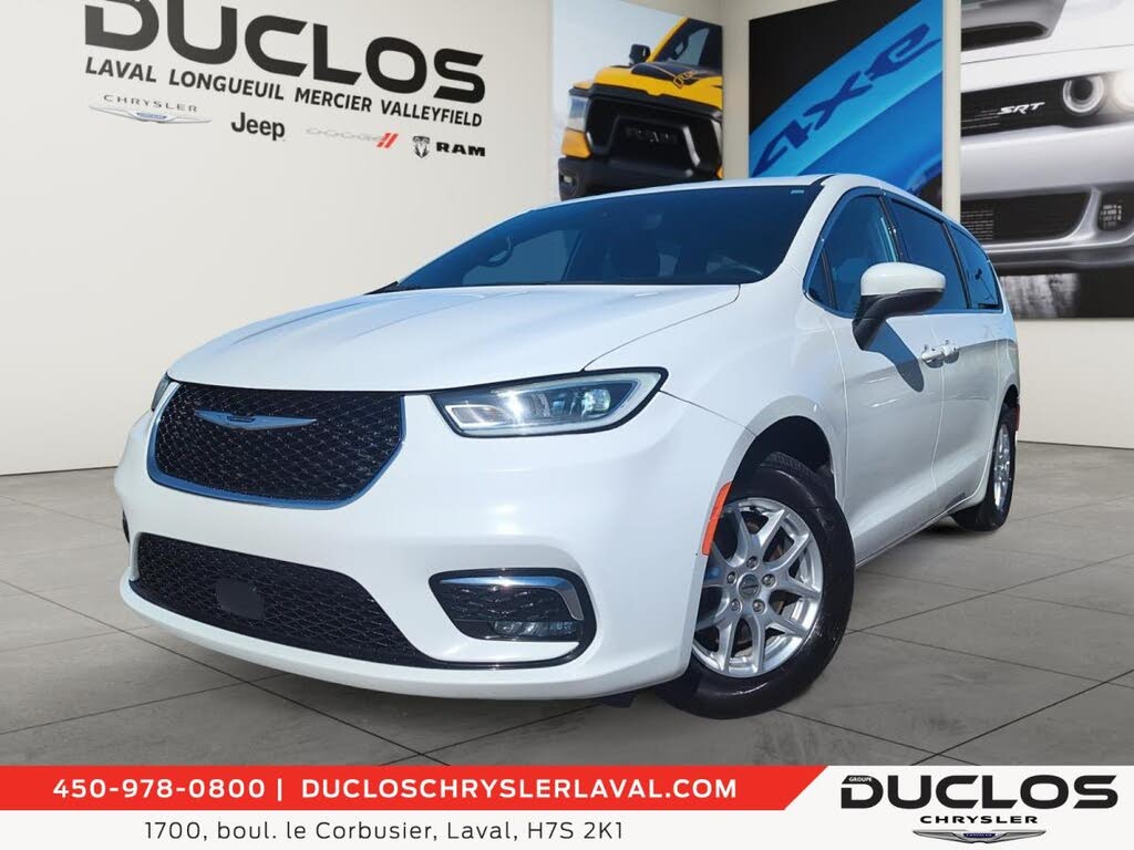 Chrysler Pacifica Touring FWD 2023