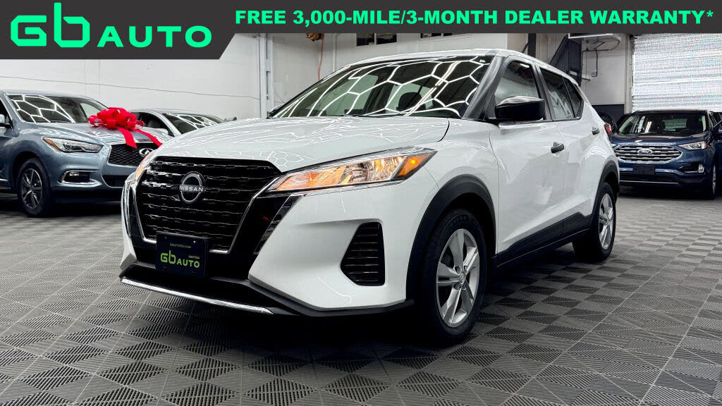 2023 Nissan Kicks S FWD