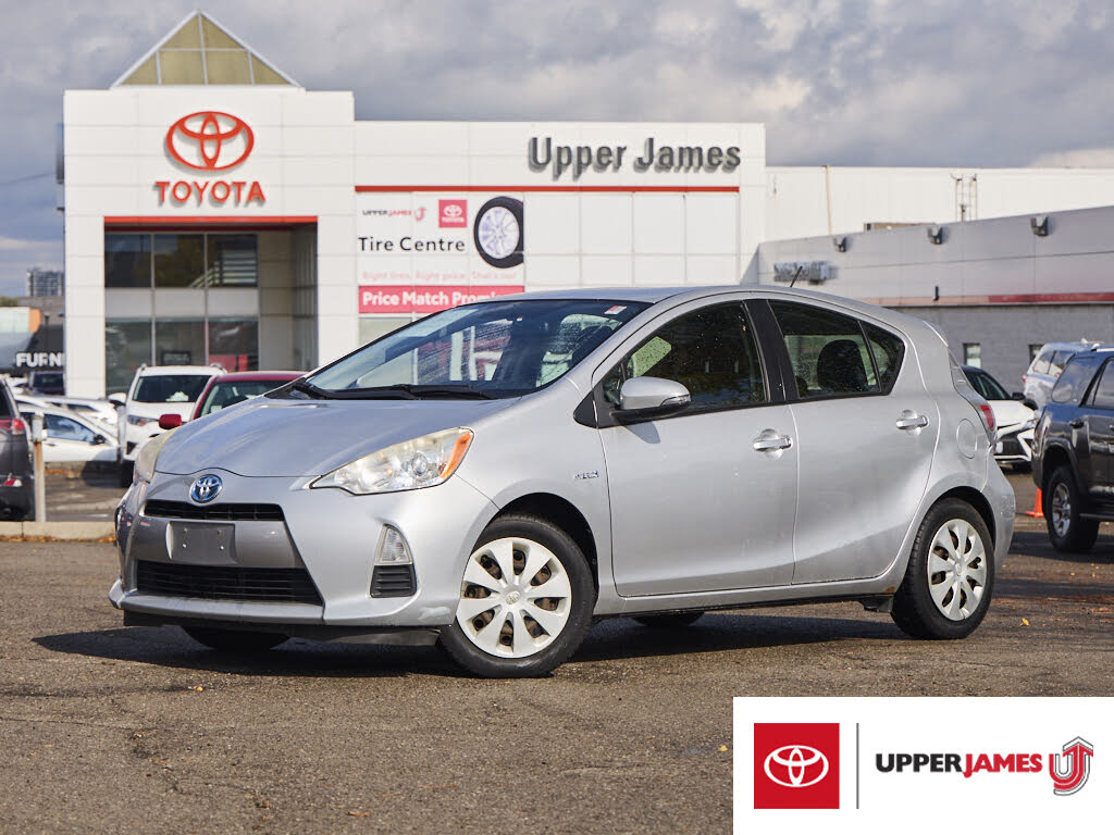 Toyota Prius c Base 2012