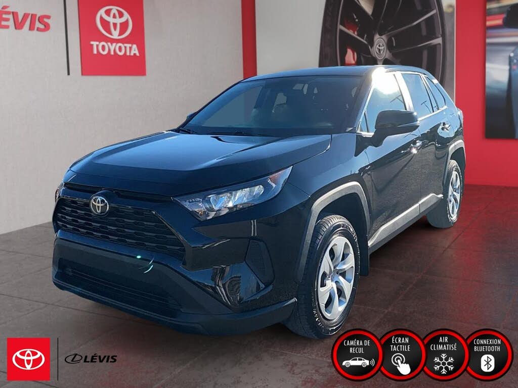 Toyota RAV4 LE AWD 2022
