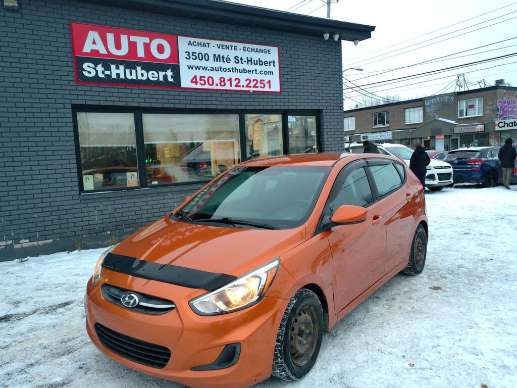 2016 Hyundai Accent L 4-Door Hatchback FWD