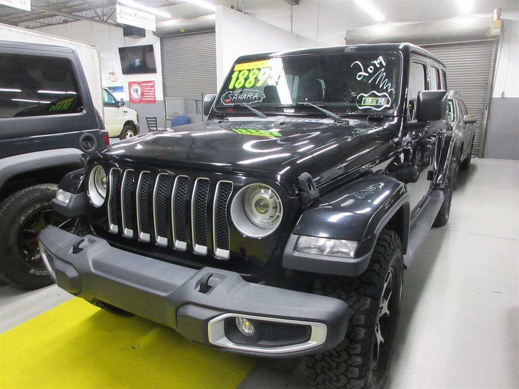 2019 Jeep Wrangler Unlimited Sahara 4WD