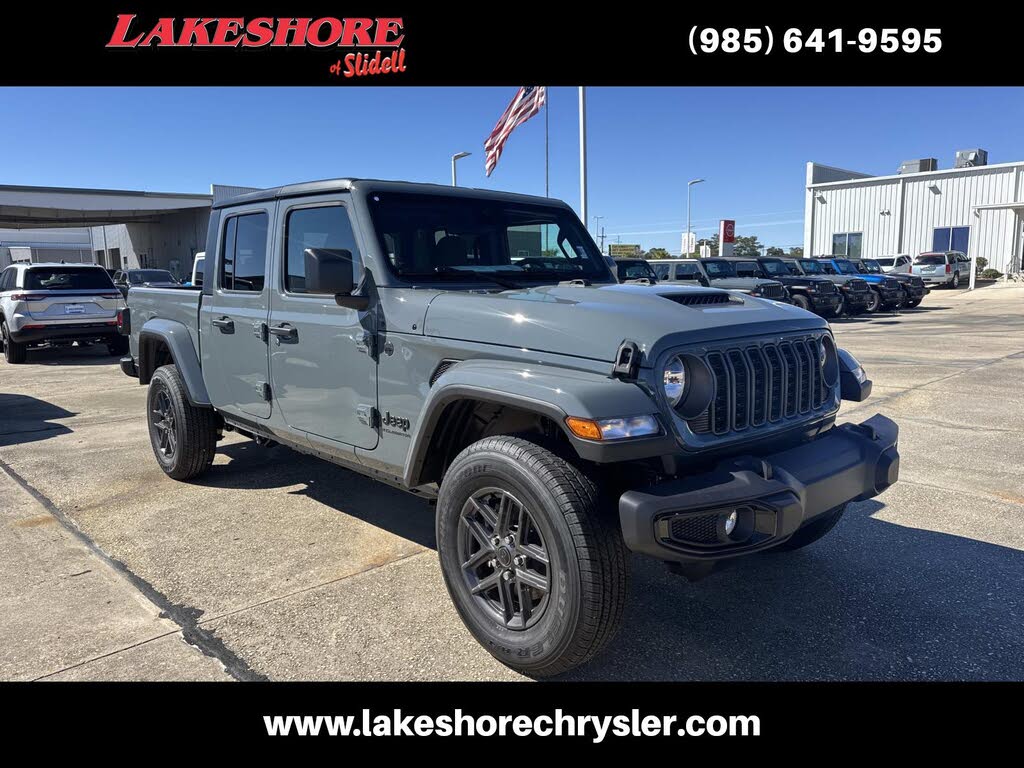 2025 Jeep Gladiator Sport S Crew Cab 4WD