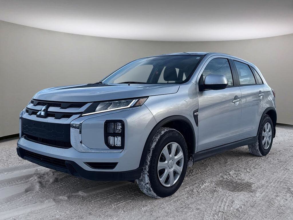 2023 Mitsubishi RVR