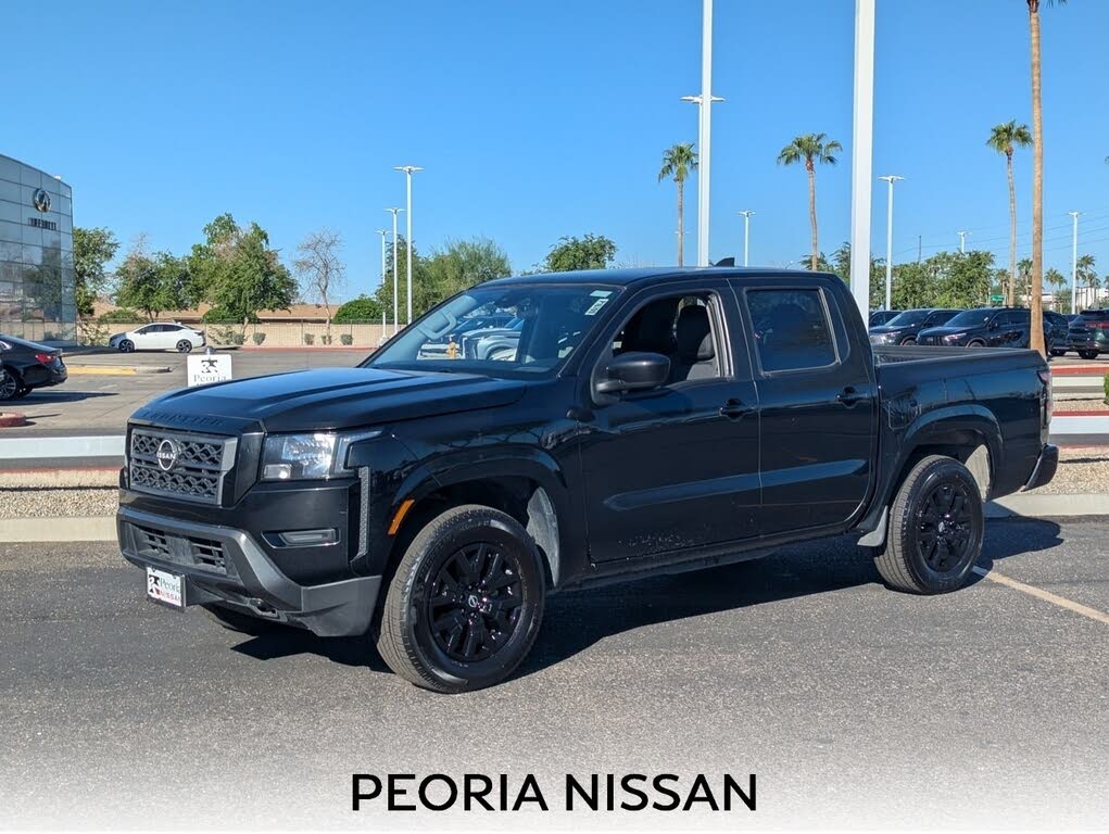 2023 Nissan Frontier SV Crew Cab 4WD