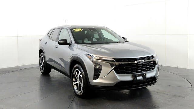 2024 Chevrolet Trax RS with 1RS FWD