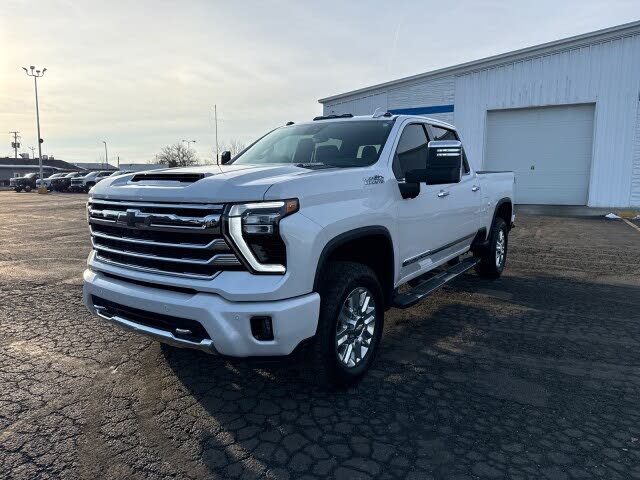 2025 Chevrolet Silverado 2500HD High Country Crew Cab 4WD