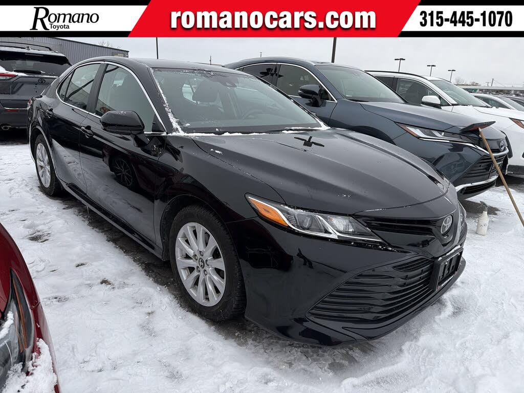 2020 Toyota Camry LE FWD