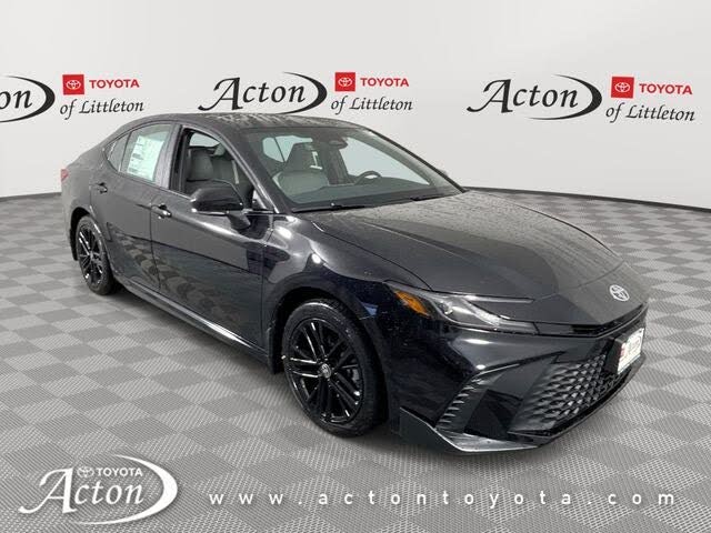 2026 Toyota Camry SE AWD