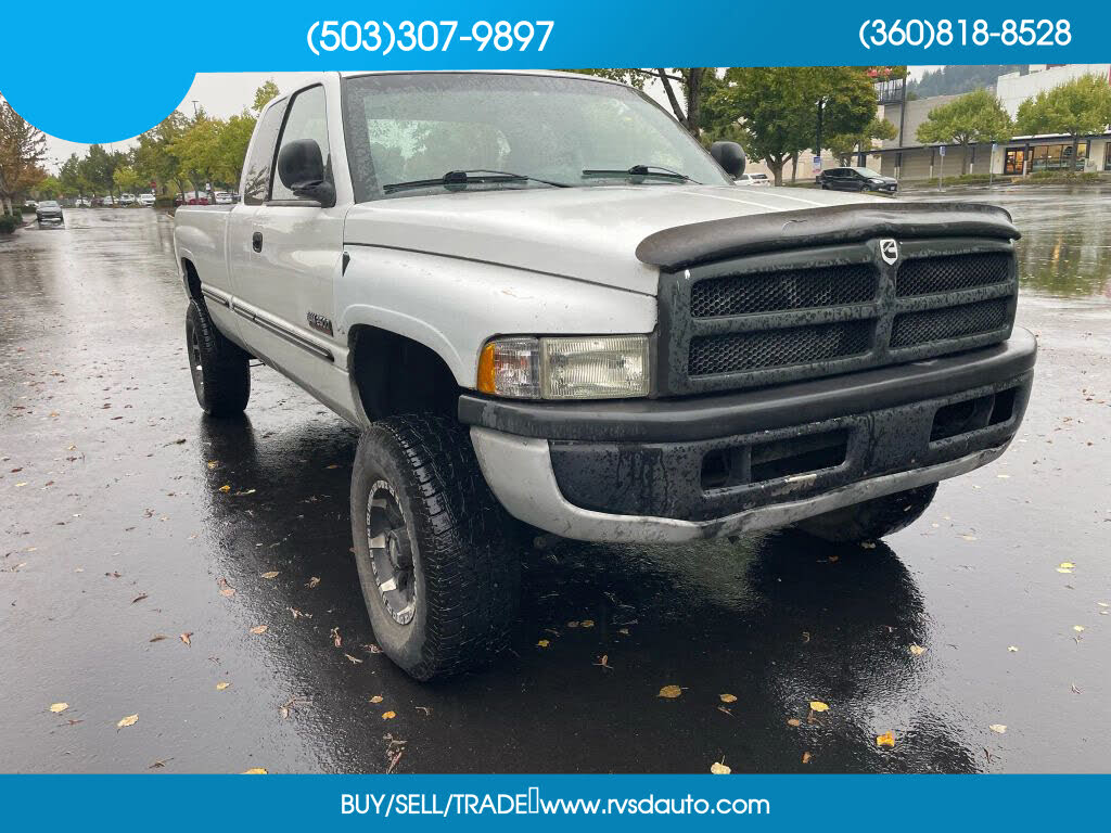 1999 Dodge RAM 2500 ST Club Cab 4WD