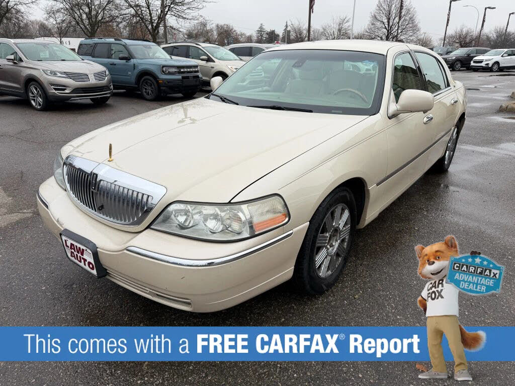 2003 Lincoln Town Car Cartier