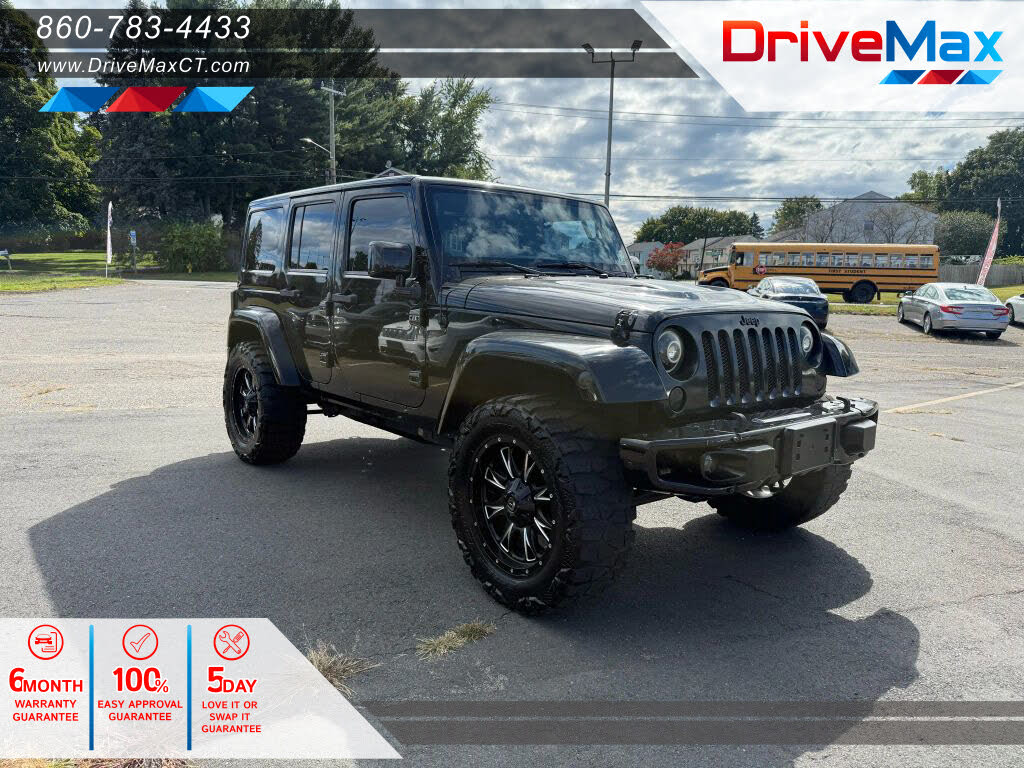 2014 Jeep Wrangler Unlimited Sahara 4WD