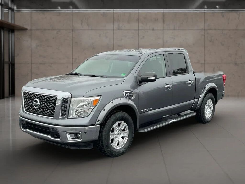 2017 Nissan Titan SV Crew Cab 4WD