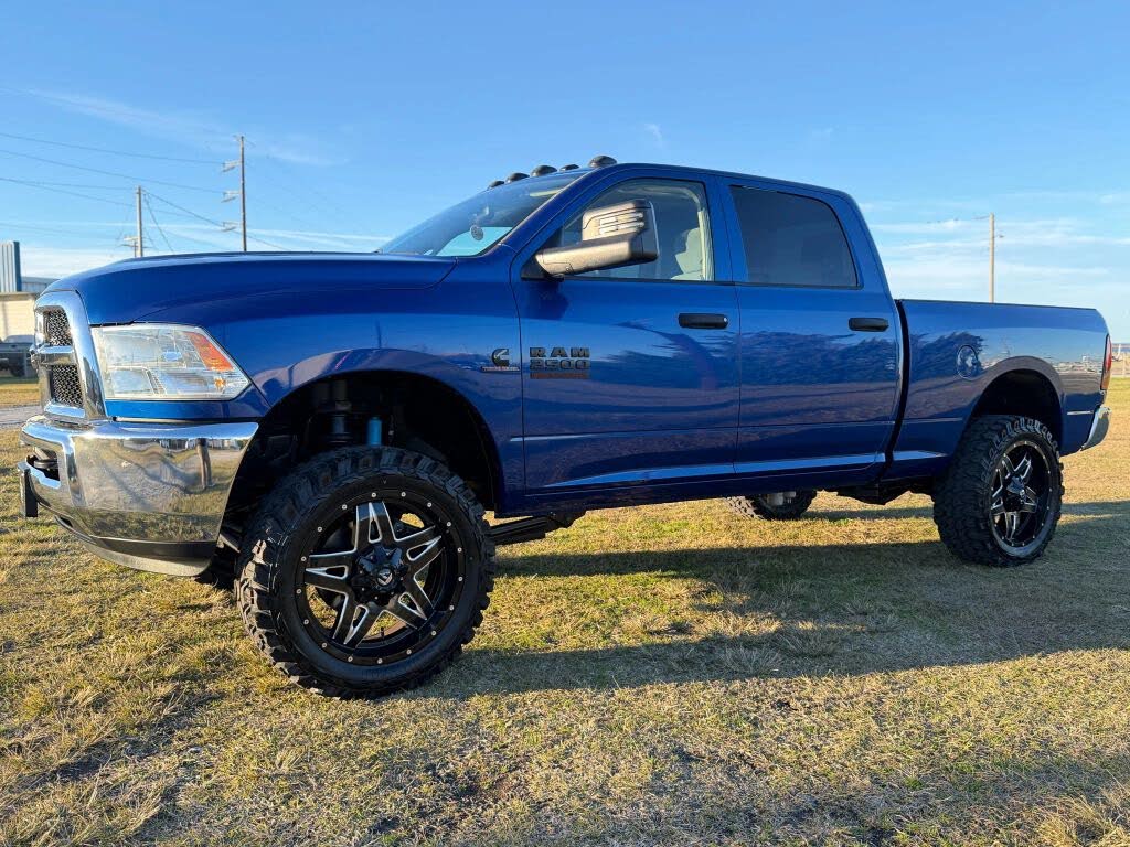 2018 RAM 2500 Tradesman Crew Cab 4WD