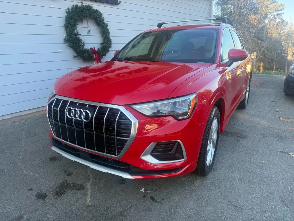 2019 Audi Q3 45 TFSI quattro Premium