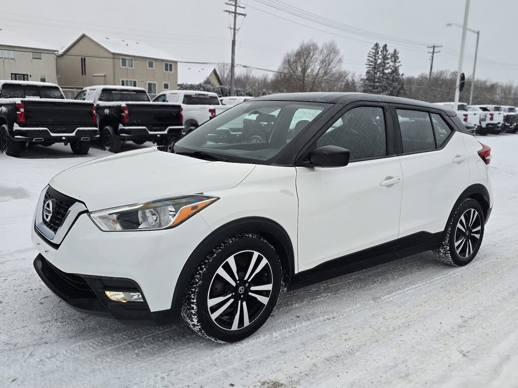 Nissan Kicks SV FWD 2019