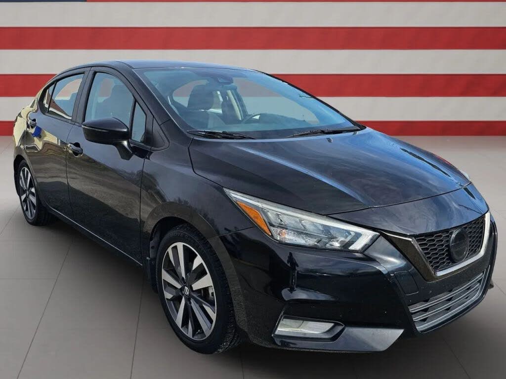 2020 Nissan Versa SR FWD