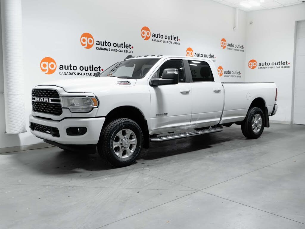 2023 RAM 3500 Big Horn Crew Cab LB 4WD