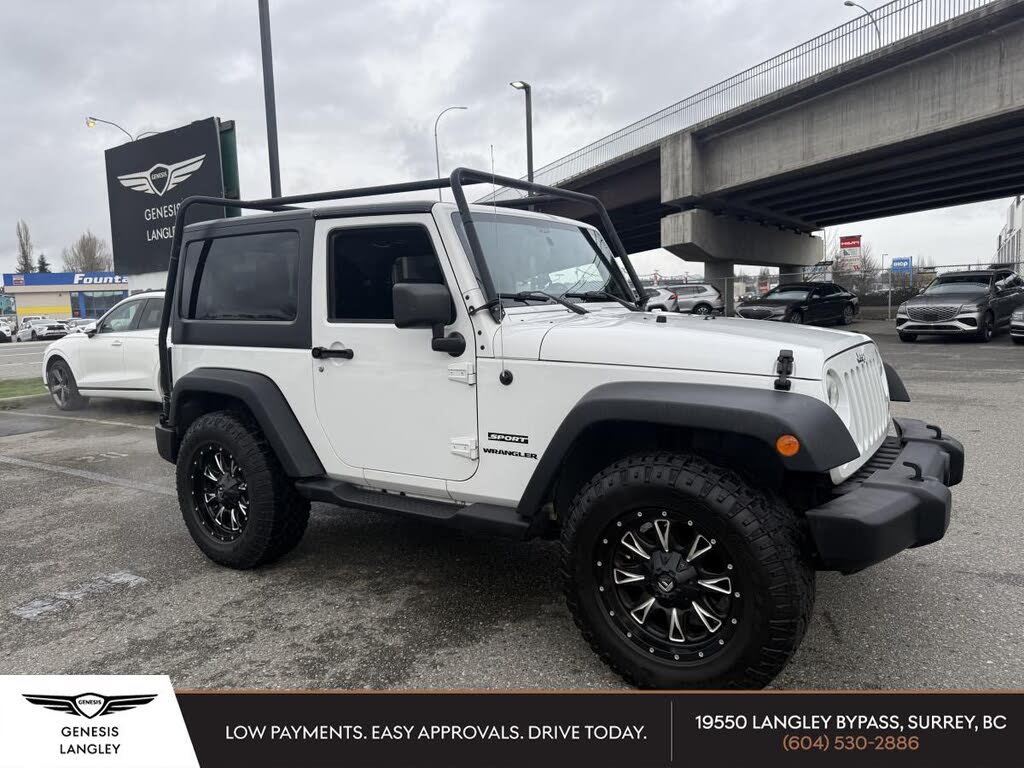 Jeep Wrangler Sport 4WD 2013