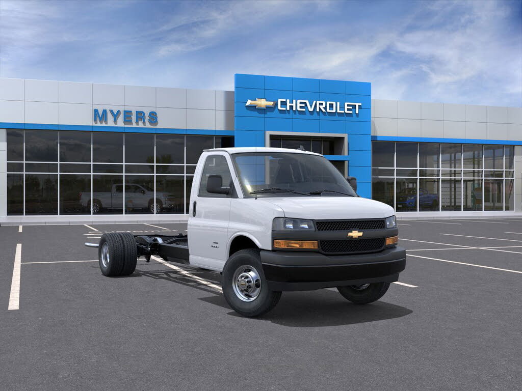 2025 Chevrolet Express Chassis 3500 Cutaway 177