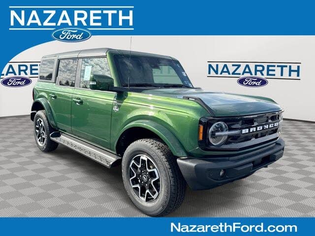 2025 Ford Bronco Outer Banks 4-Door 4WD
