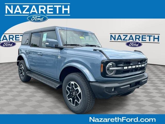 2025 Ford Bronco Outer Banks 4-Door 4WD