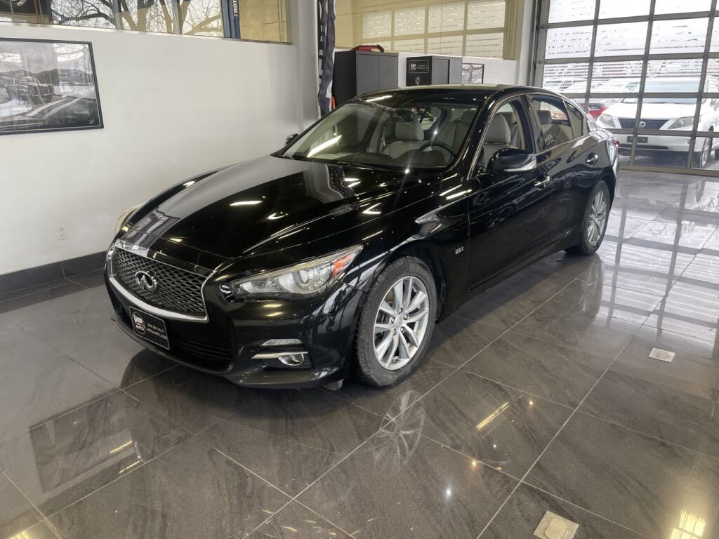 2016 INFINITI Q50 2.0t AWD
