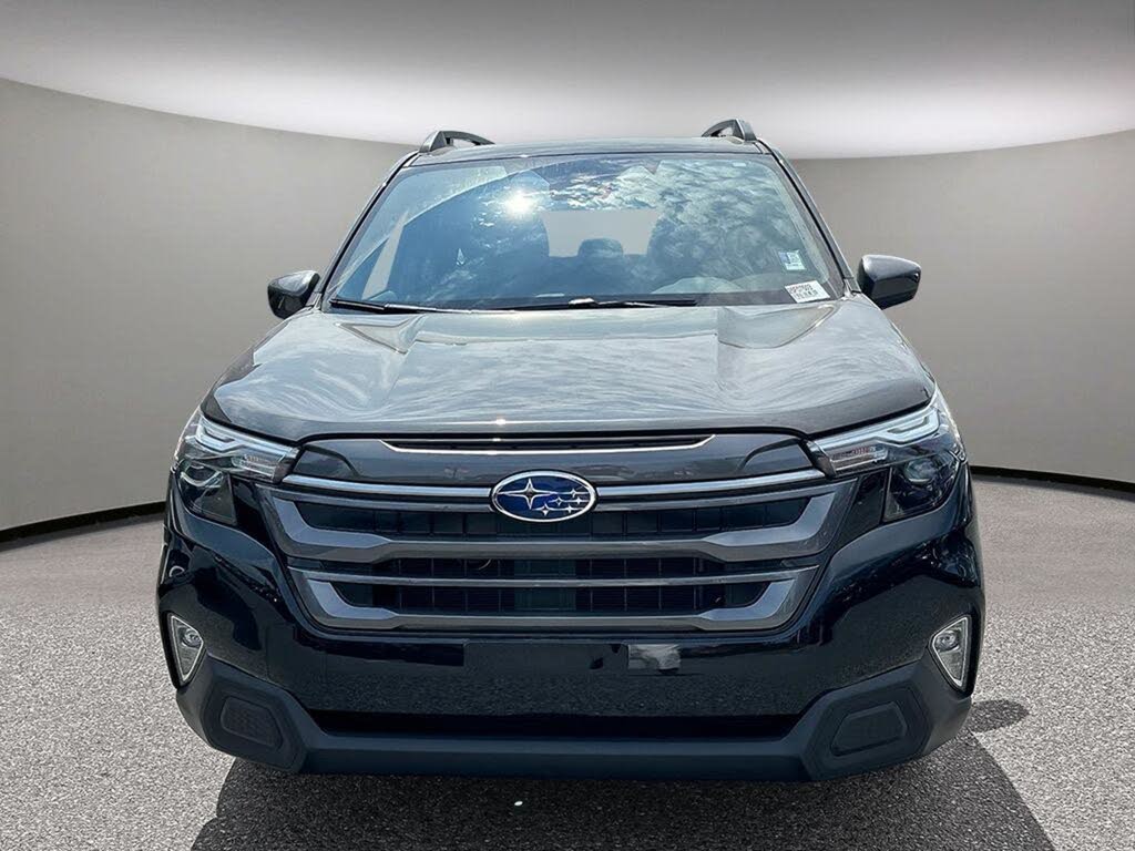 2025 Subaru Forester Premier Crossover AWD