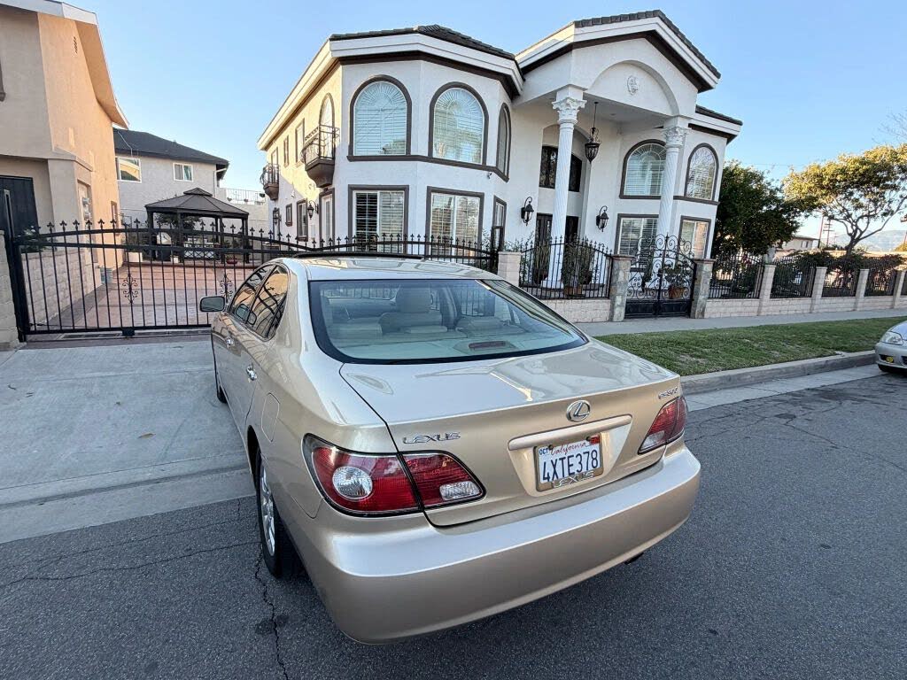 2002 Lexus ES 300 FWD