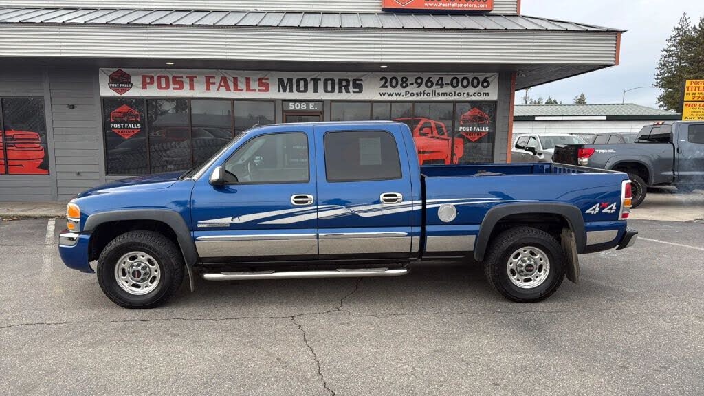 2004 GMC Sierra 2500 4 Dr SLE 4WD Crew Cab SB
