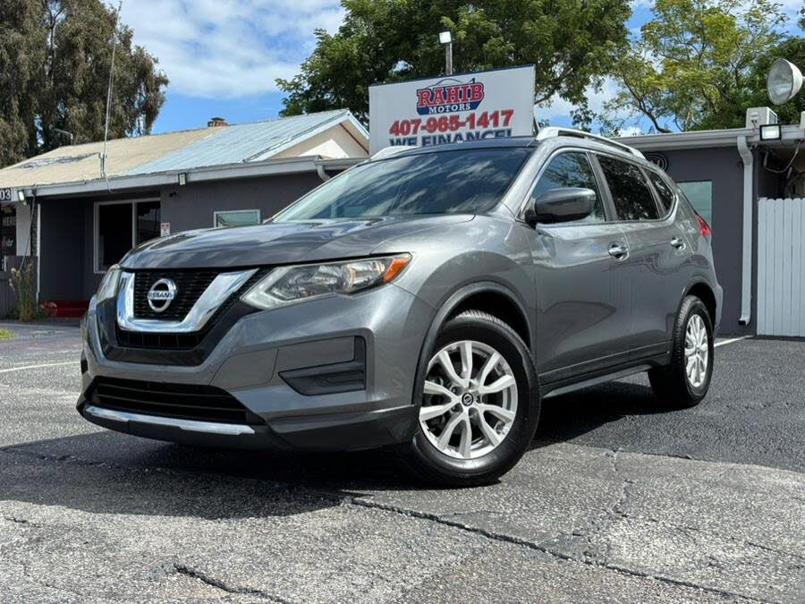 2017 Nissan Rogue SV FWD