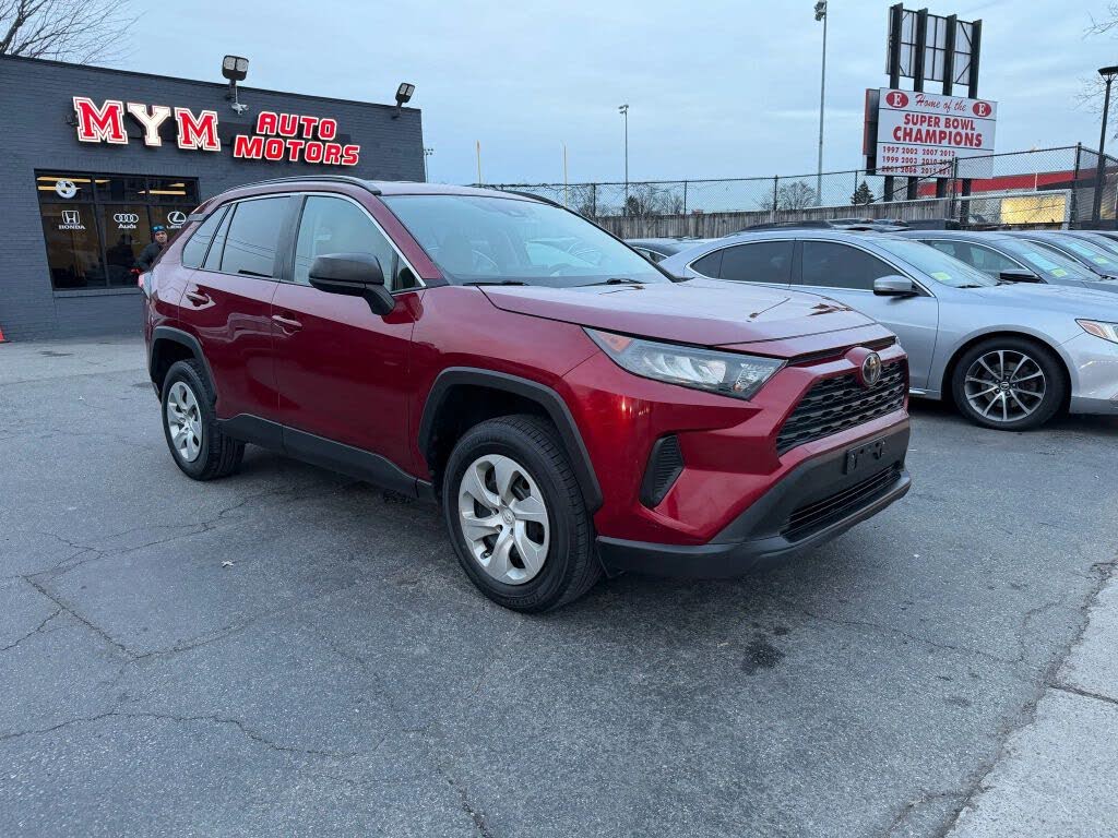2019 Toyota RAV4 LE FWD