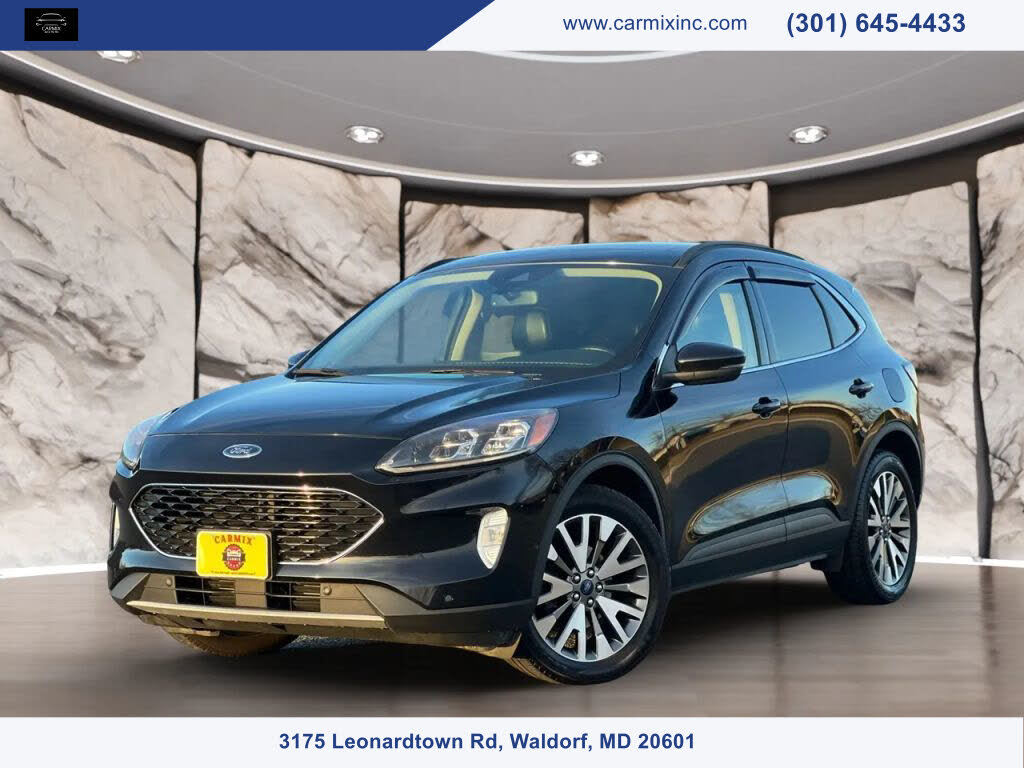 2020 Ford Escape Titanium AWD