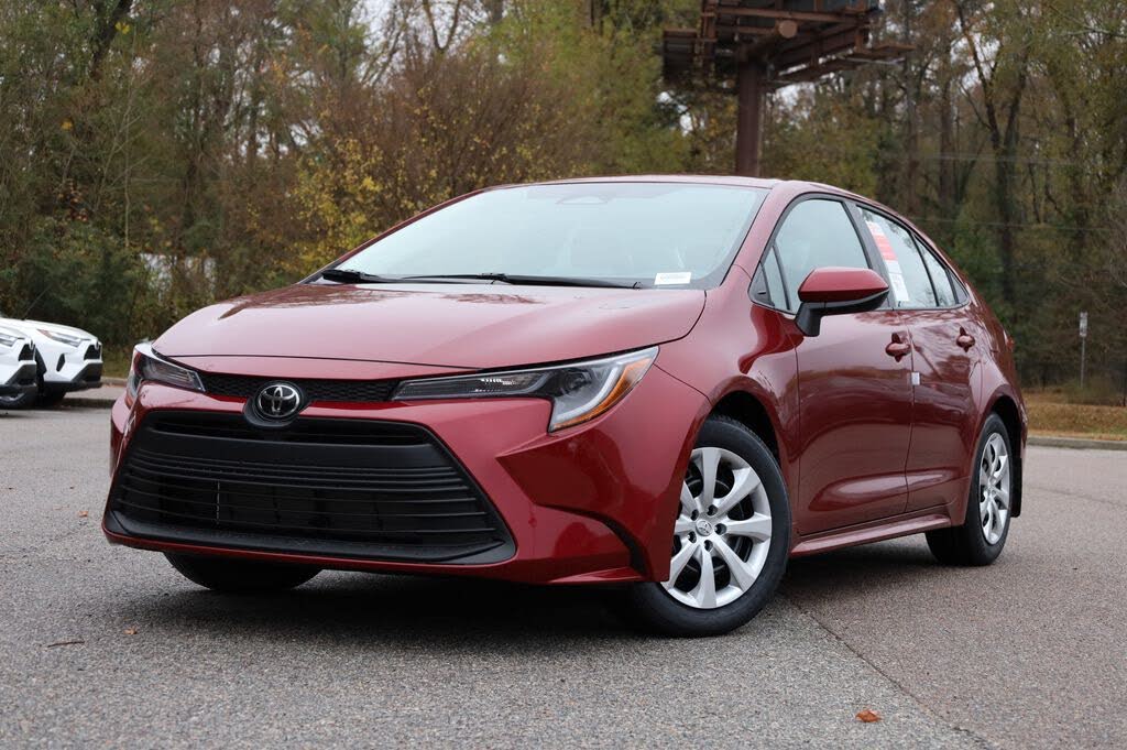2026 Toyota Corolla LE FWD