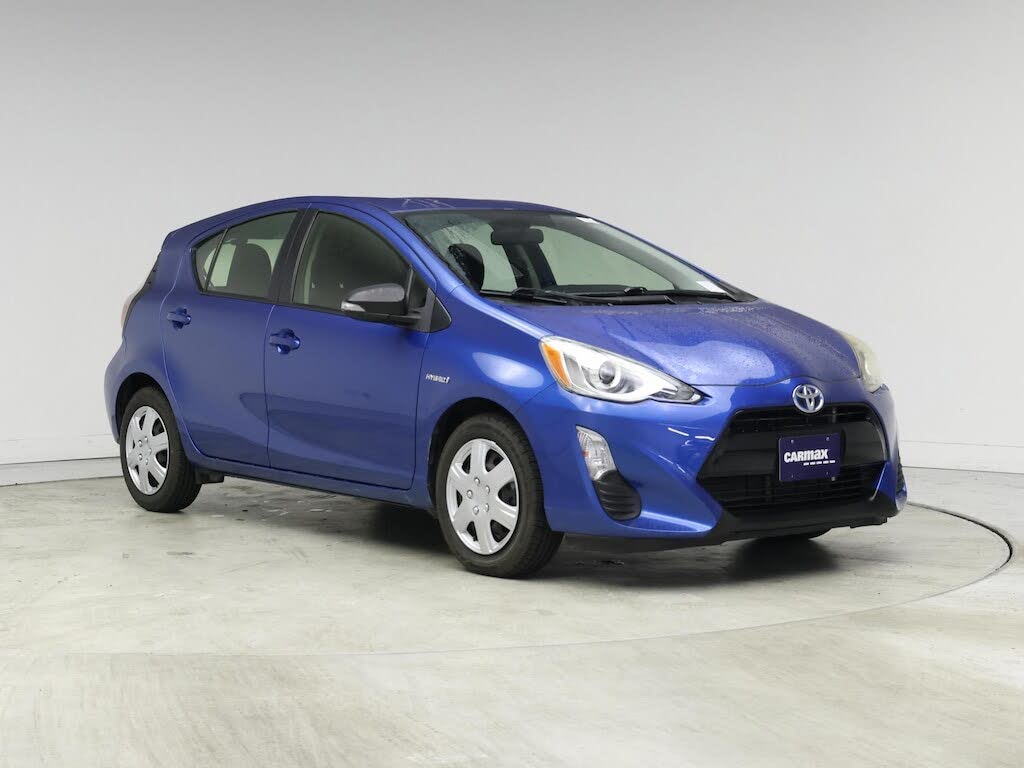 2016 Toyota Prius c Two