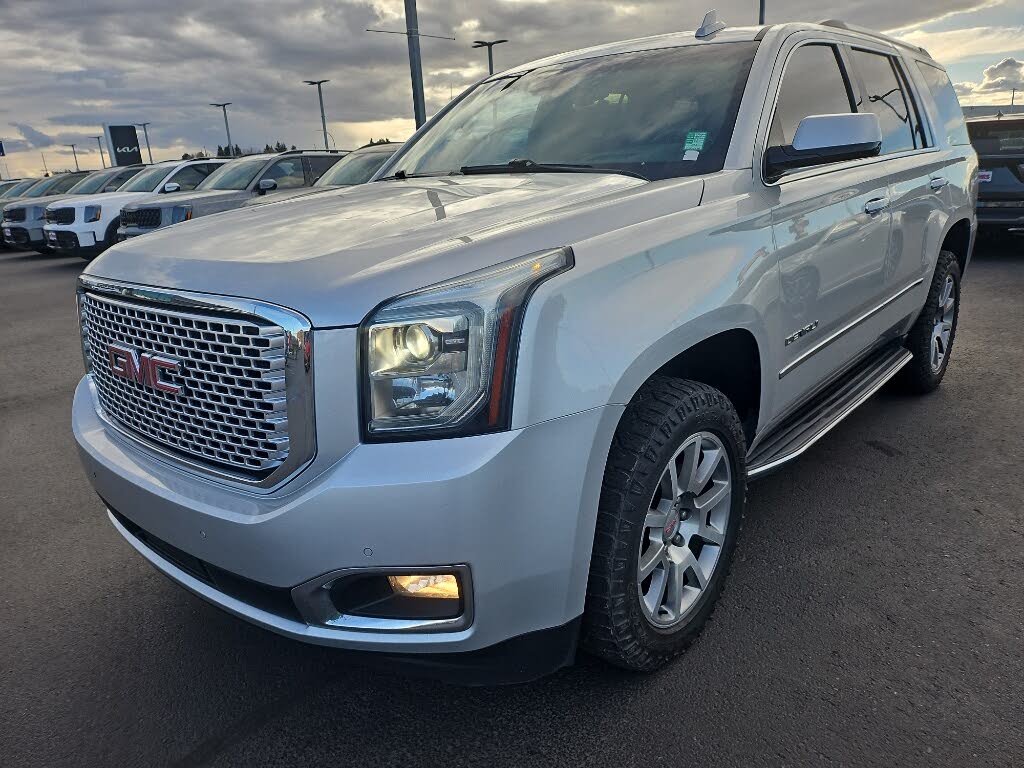 2017 GMC Yukon Denali 4WD