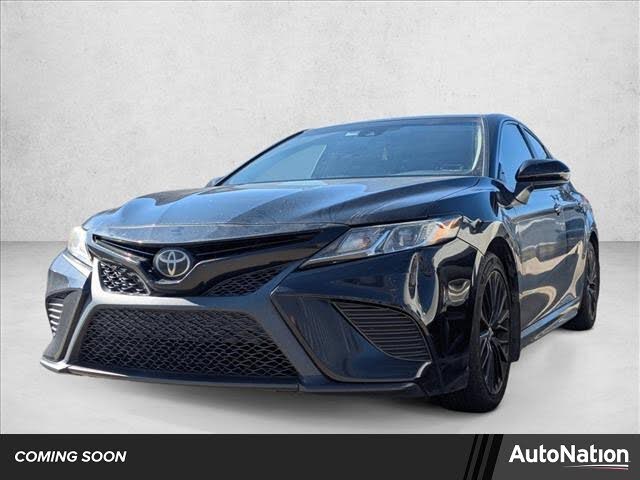 2019 Toyota Camry SE FWD