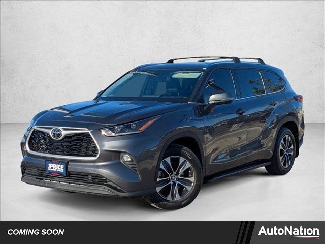 2021 Toyota Highlander XLE FWD